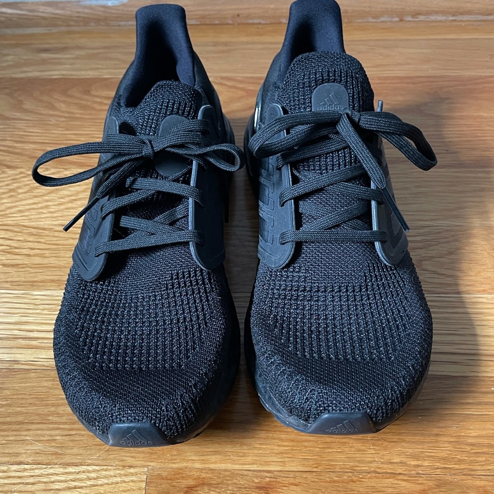 Adidas Ultraboost 20 black on black